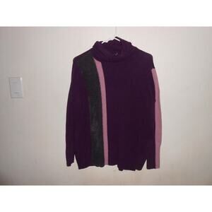 Simply Vera Wang Purple Sweater Bold Grey Vertical‎ Stripe Turtle Neck Sweater S